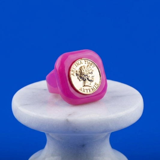 Iconic Fuscia